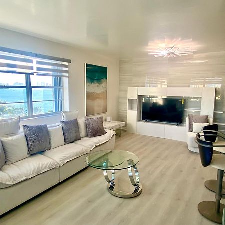 Panoramic Luxurious Waterfront One Bedroom Apartment With Miami Skyline View Free Parking 5Min Drive To Miami Beach Eksteriør billede