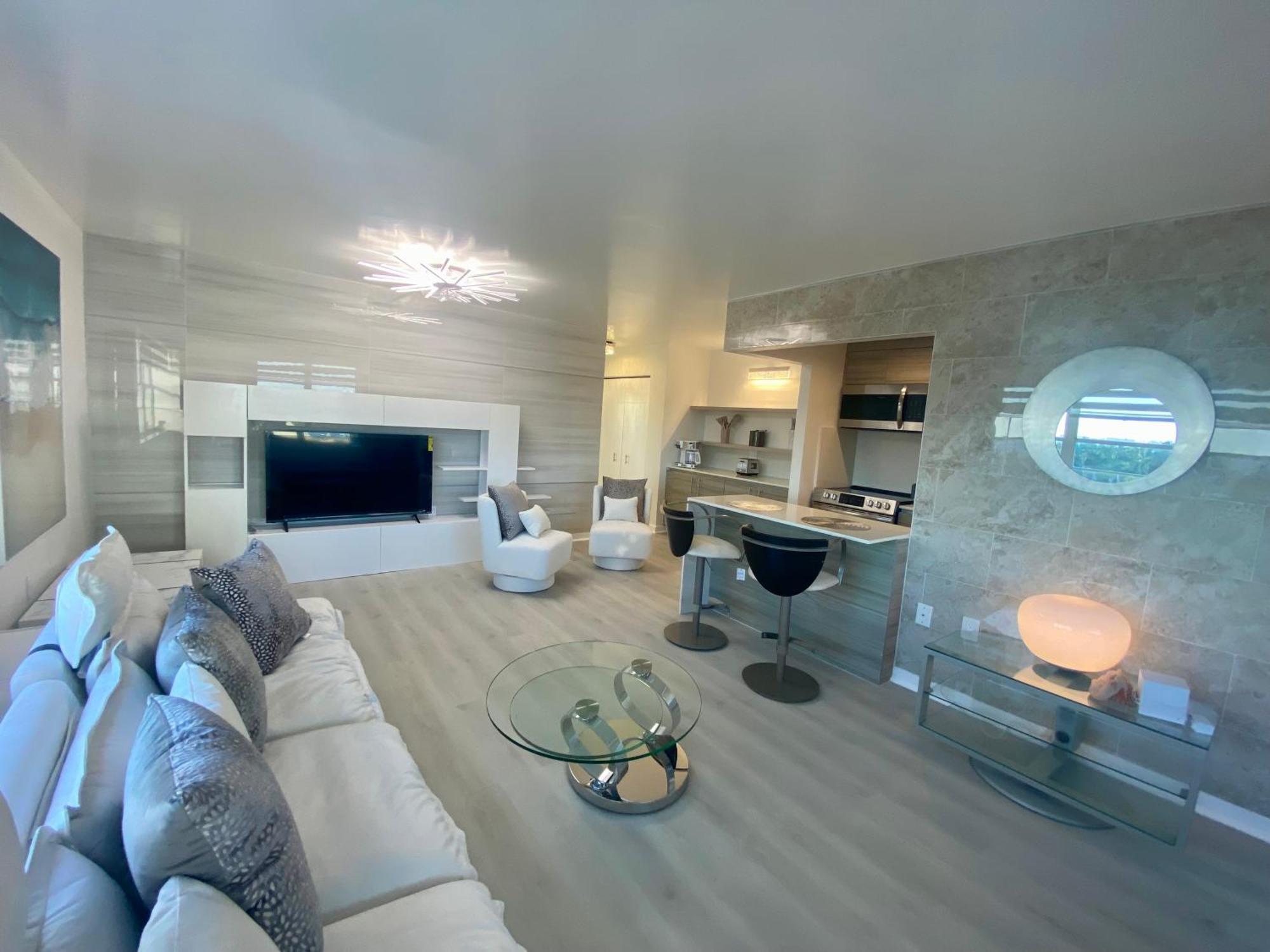 Panoramic Luxurious Waterfront One Bedroom Apartment With Miami Skyline View Free Parking 5Min Drive To Miami Beach Eksteriør billede