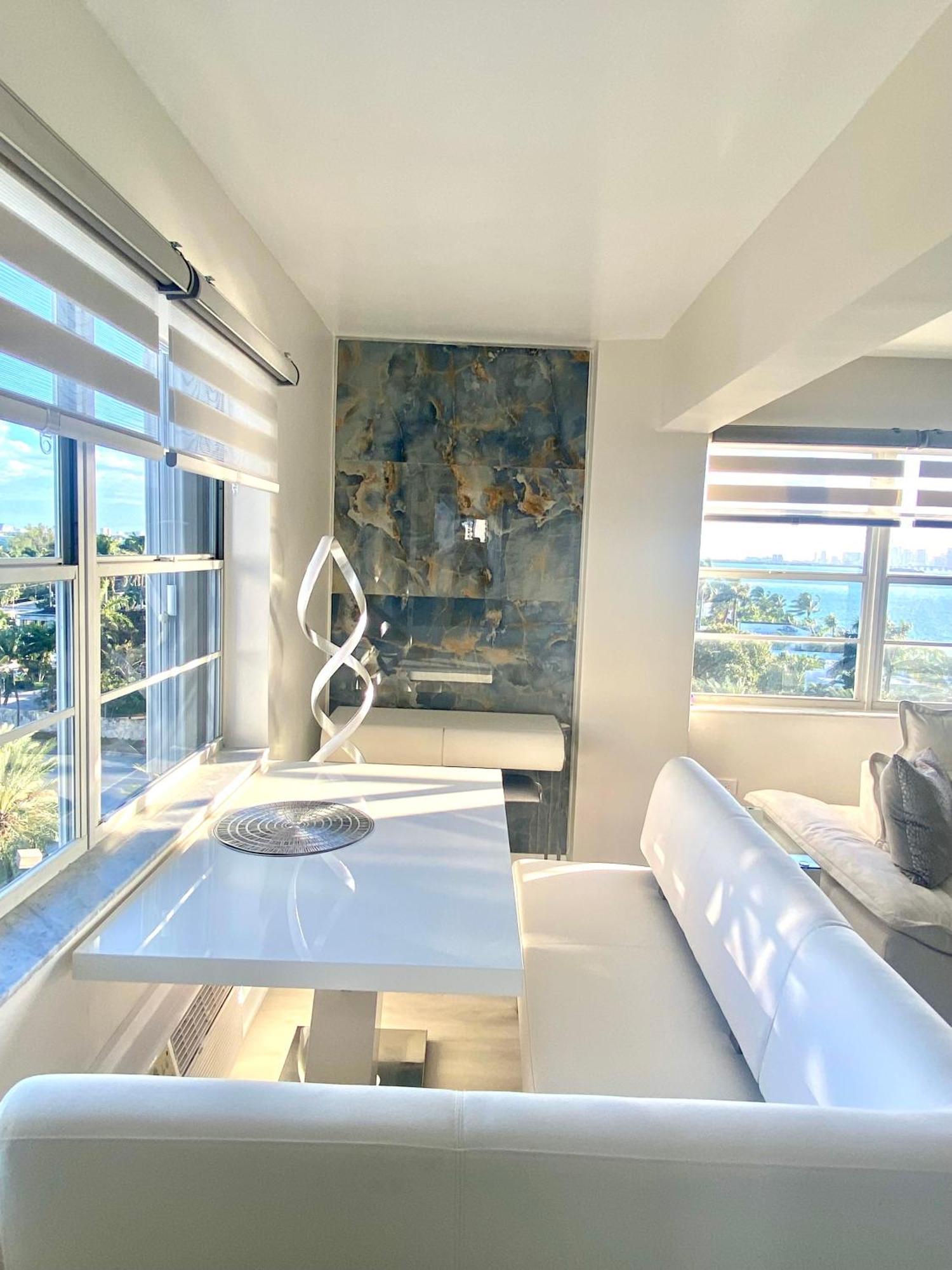 Panoramic Luxurious Waterfront One Bedroom Apartment With Miami Skyline View Free Parking 5Min Drive To Miami Beach Eksteriør billede